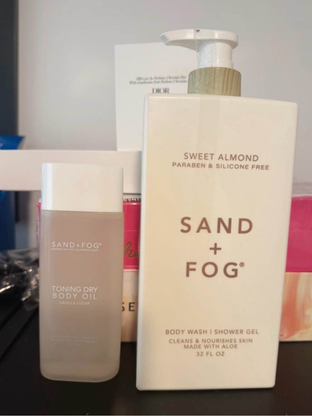 Sand + Fog Sweet Almond Body Wash in Cream